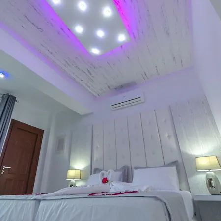 Ftelia Luxury Studio 